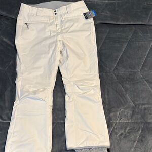 Columbia OMNI-TECH Women's White snow pants.
